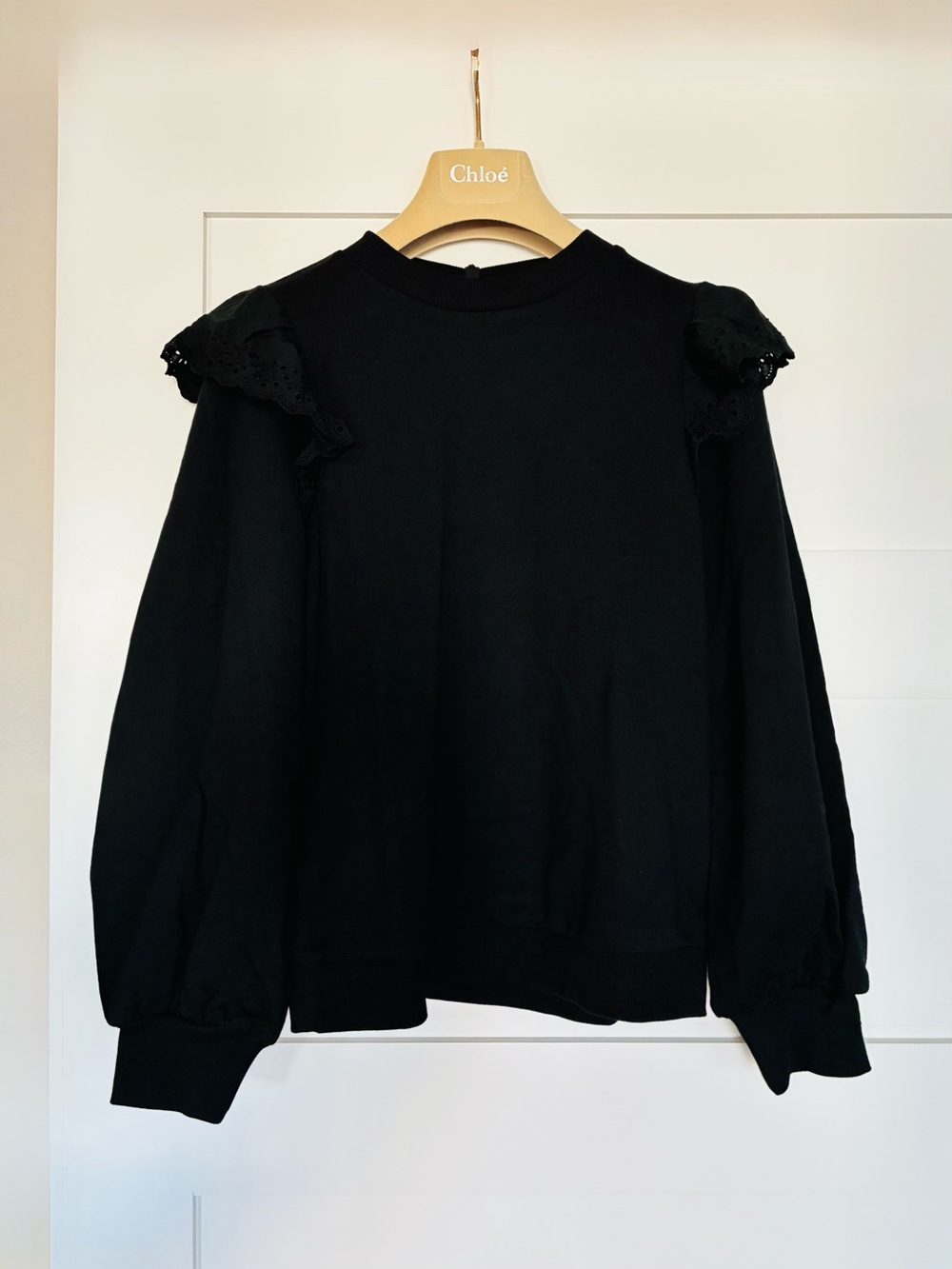 *NWT* Who What Wear XS Black Eyelet Ruffle Shoulder Sweatshirt